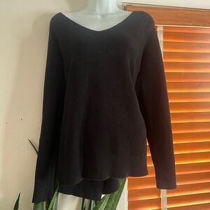 Black V-Neck Women's Sweater Athleta - M